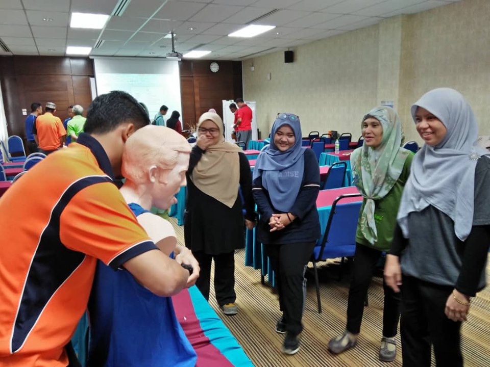 74365742_2632828063479145_1089612591447146496_n