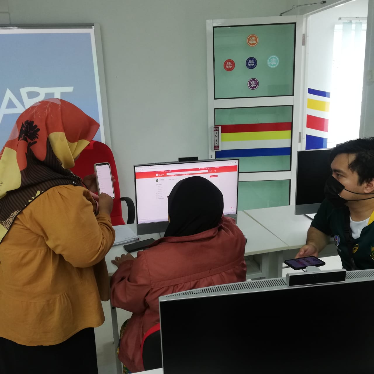 WhatsApp-Image-2022-11-15-at-12.02.19