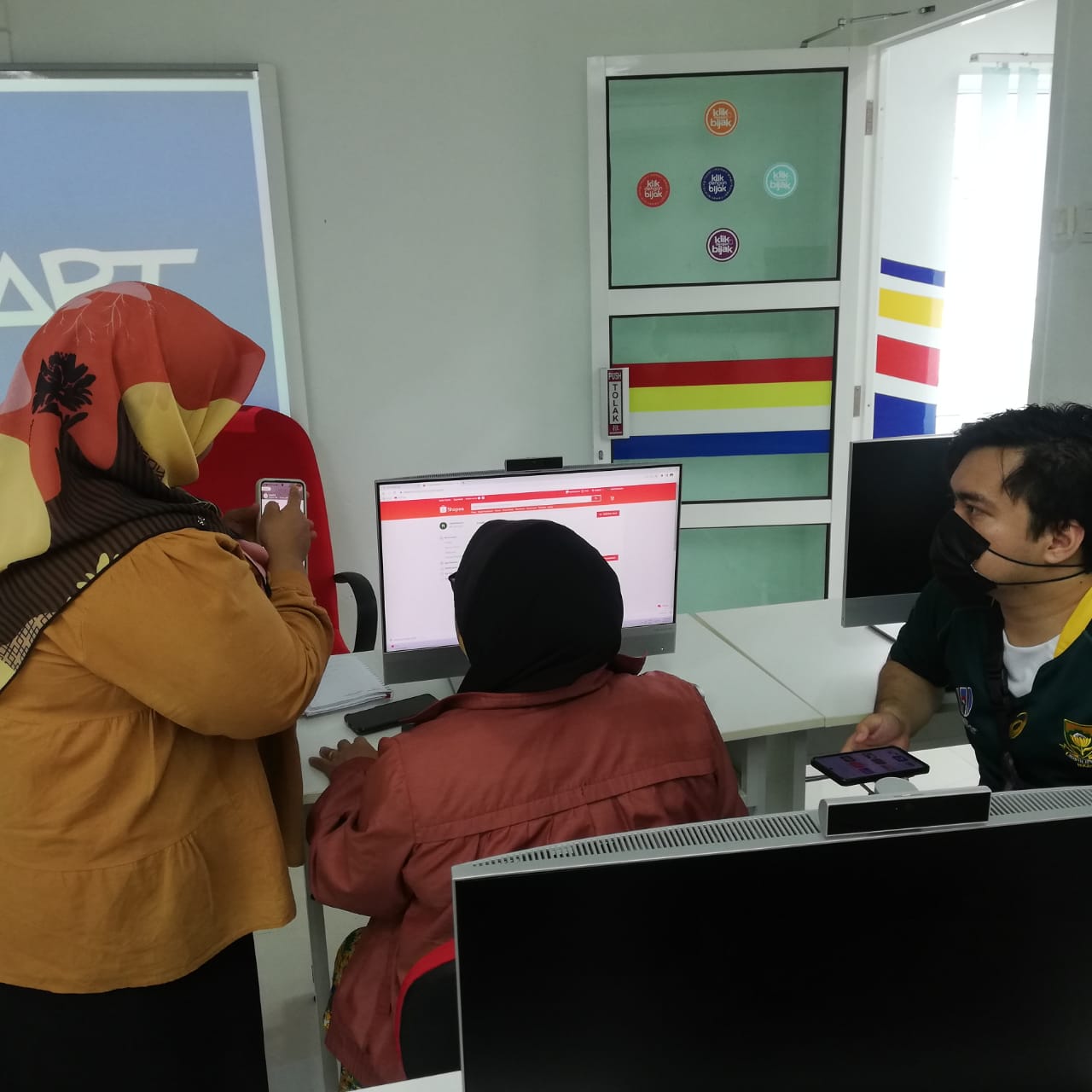 WhatsApp-Image-2022-11-15-at-12.02.21